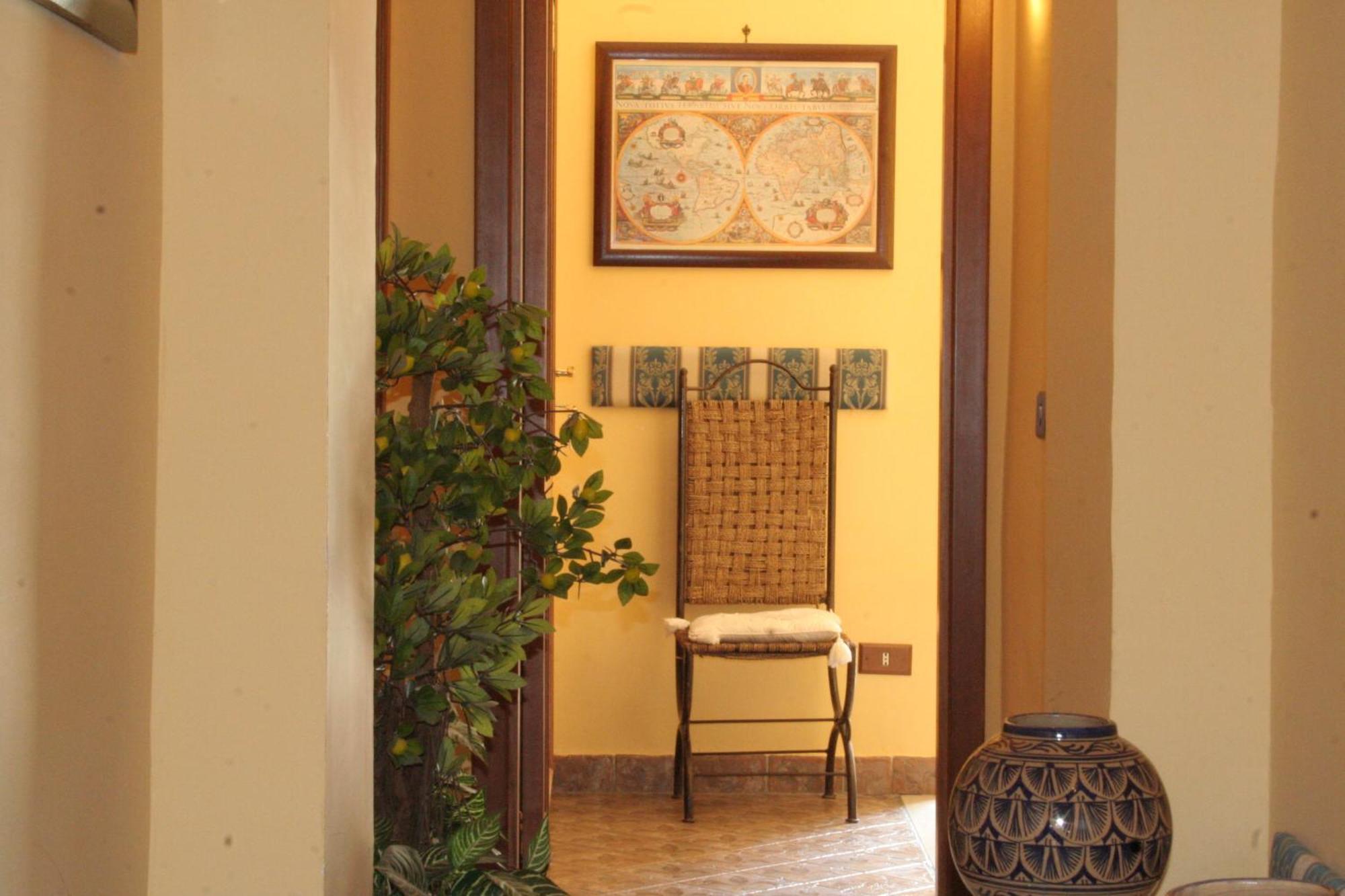 I Visconti Bed and Breakfast Νάπολη Εξωτερικό φωτογραφία