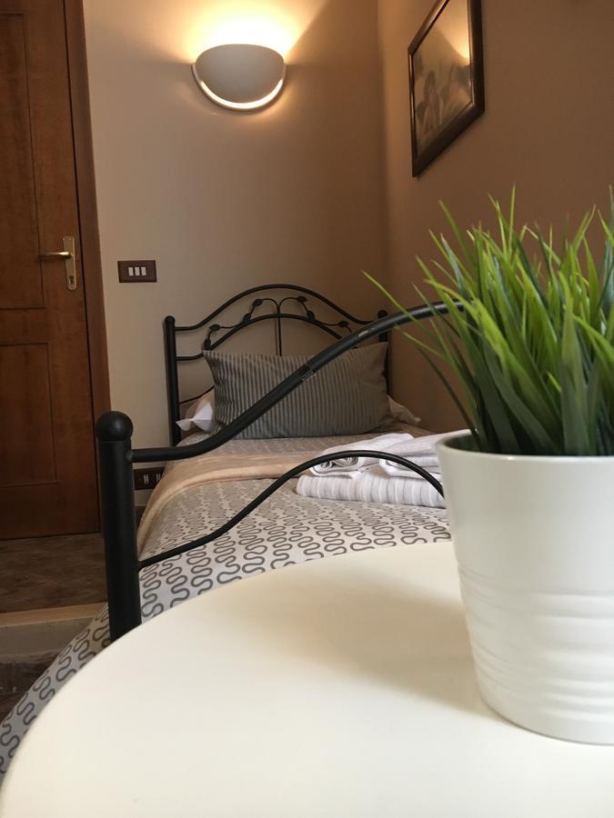 I Visconti Bed and Breakfast Νάπολη Εξωτερικό φωτογραφία